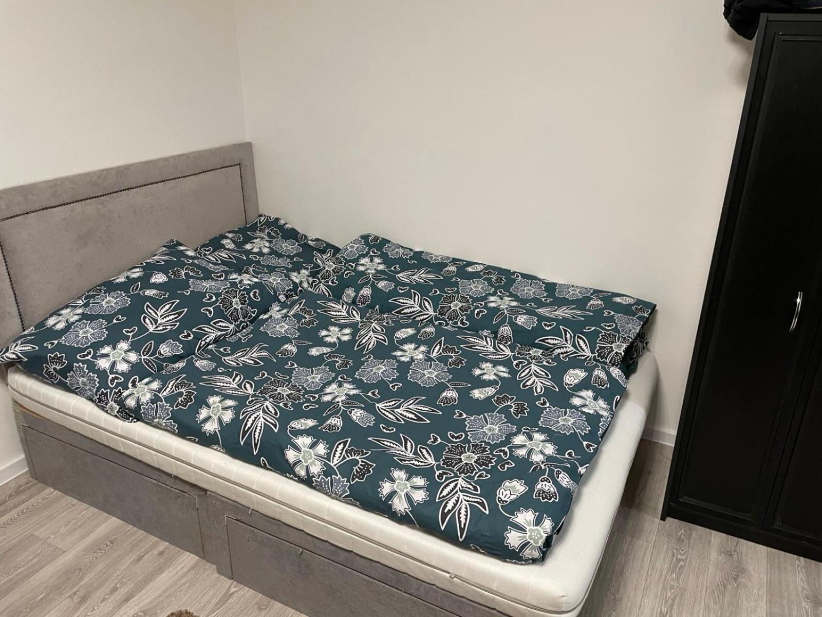 Apartman Sabo Komenskeho Caşonia Exterior foto